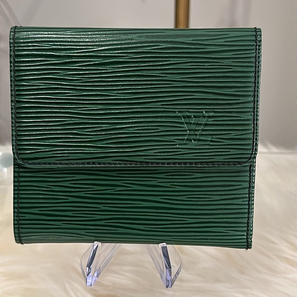 Authentic RARE Louis Vuitton Epi Mallettier Wallet 1990’s Limited Run Collection - Picture 2 of 16